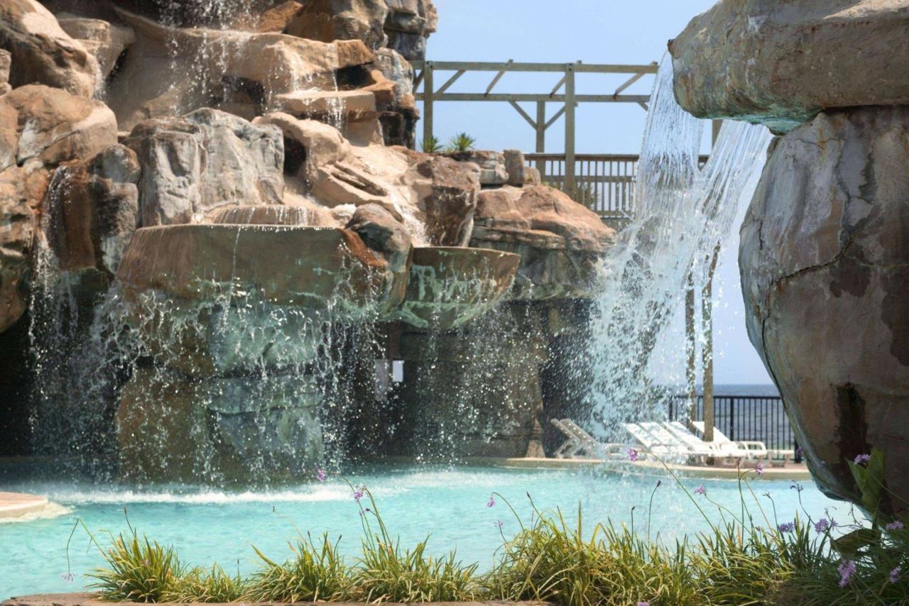 Days Inn by Wyndham Panama City Beach/Ocean Front